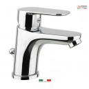 Fiore Kevon &Nu;&iota;&pi;&tau;ή&rho;&omicron;&sigmaf; CR8120